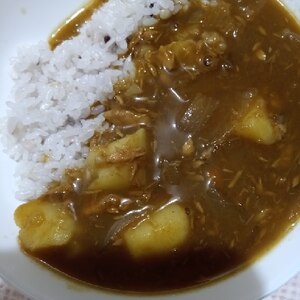 しめじがたっぷり入ったツナカレー♪